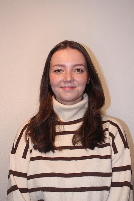 Beisitzerin: Nele Brinkschröder